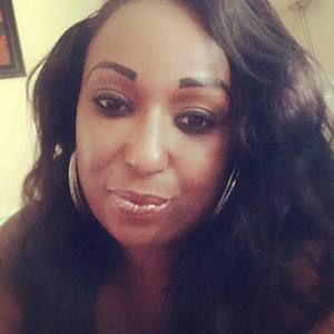 Meet your Posher, Alisa